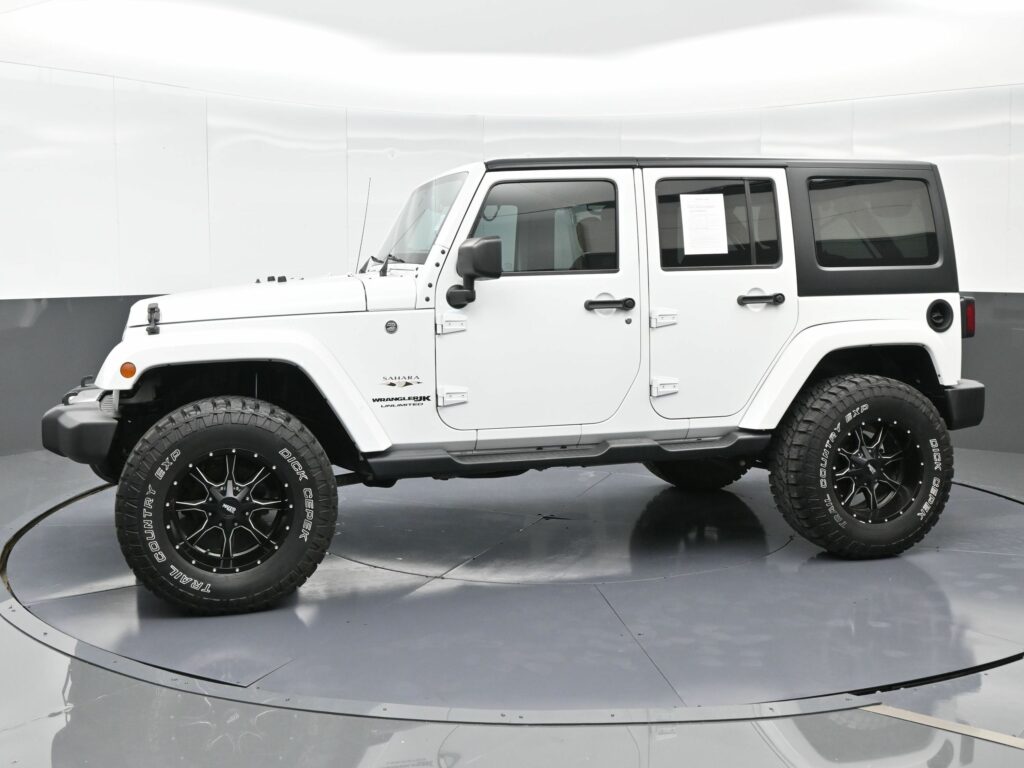 2018 Jeep Wrangler JK Unlimited Sahara 4WD