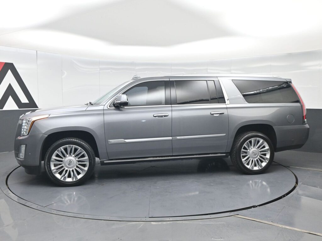 2018 Cadillac Escalade ESV Platinum 4WD
