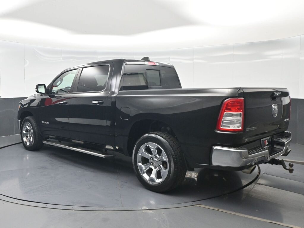 2019 Ram 1500 Big Horn/Lone Star Crew Cab 4x4 5'7" Box