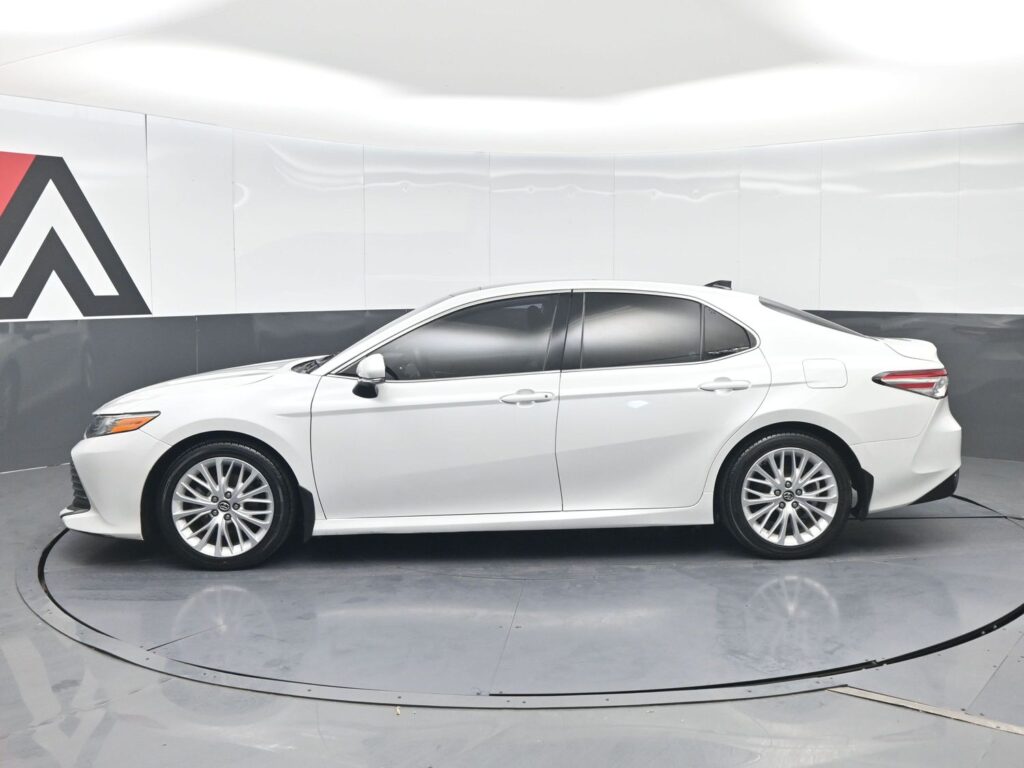 2020 Toyota Camry XLE