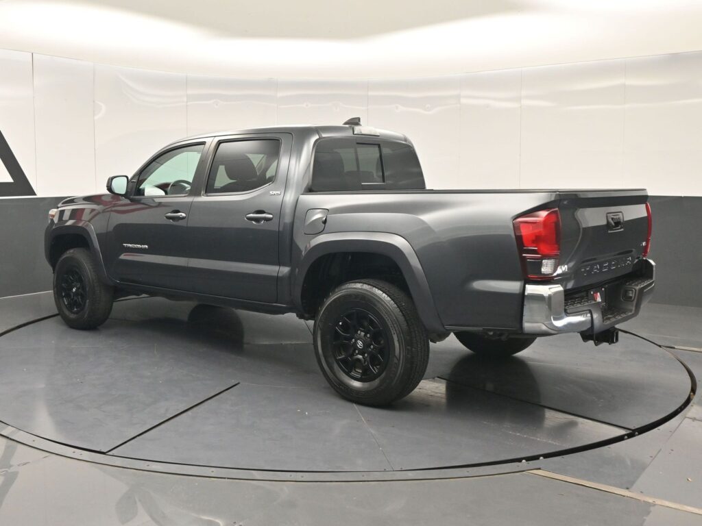 2020 Toyota Tacoma SR5 V6