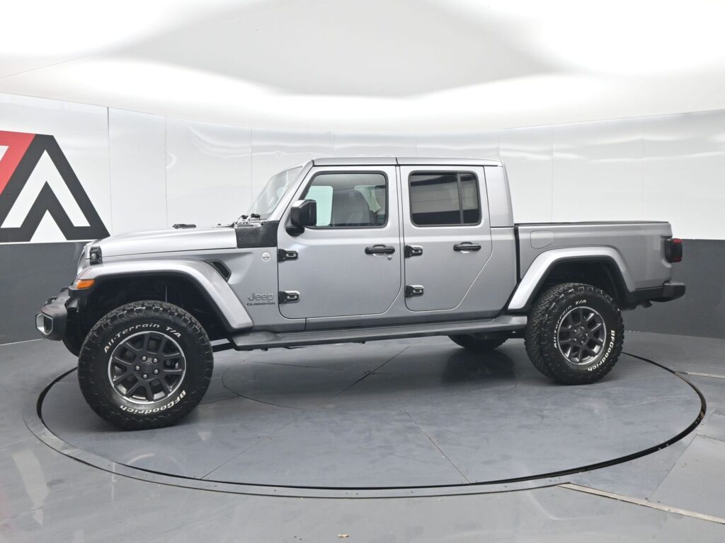2020 Jeep Gladiator Overland 4x4