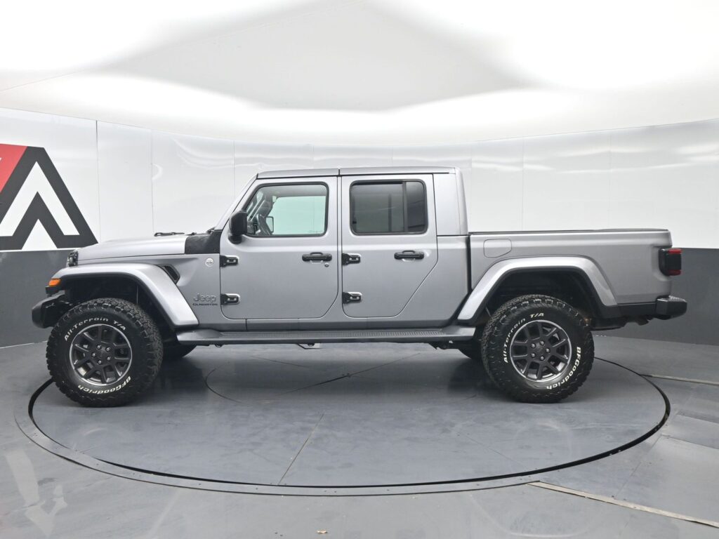 2020 Jeep Gladiator Overland 4x4