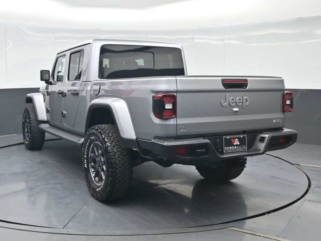 2020 Jeep Gladiator Overland 4x4