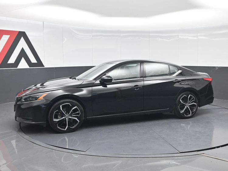 2024 Nissan Altima SR FWD