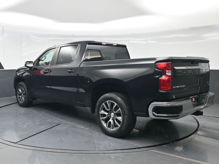 2021 Chevrolet Silverado 1500 2WD Crew Cab Short B