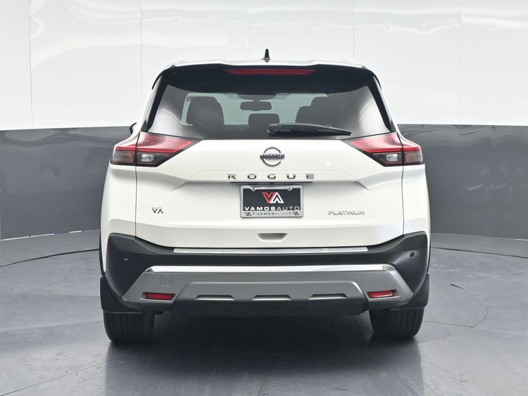 2021 Nissan Rogue Platinum FWD